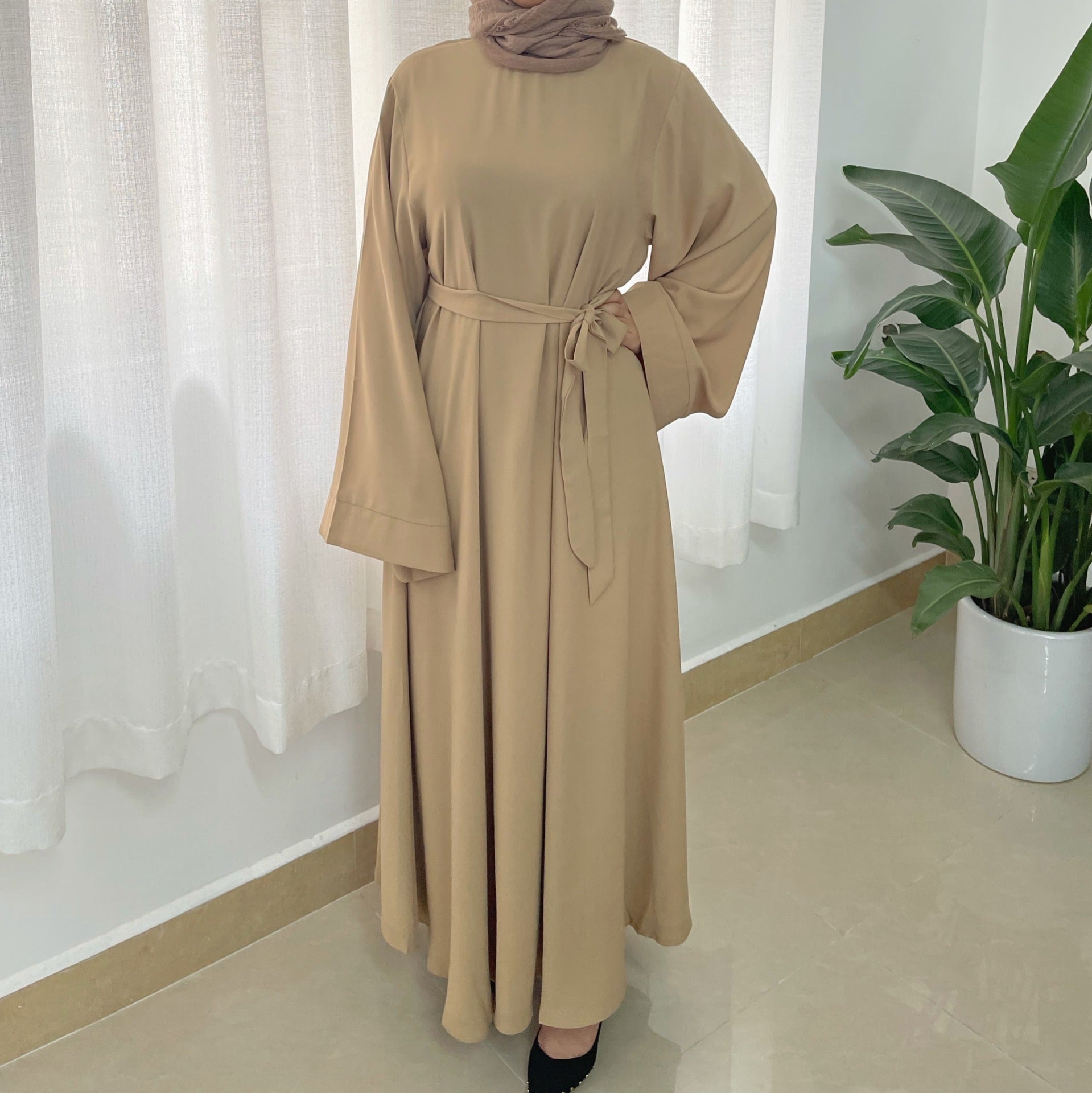 Plus Size Elegant Muslim Long Sleeve Dress with Zipper