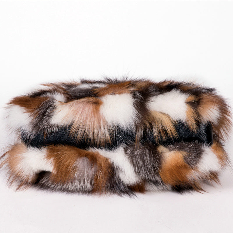 Sac à bandoulière en cuir de vachette et laine avec ceinture décorative