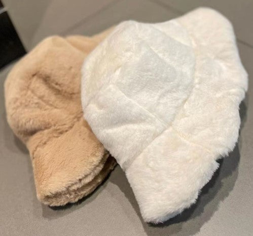 New Faux Rabbit Fur Ruffled Bucket Hat Women's