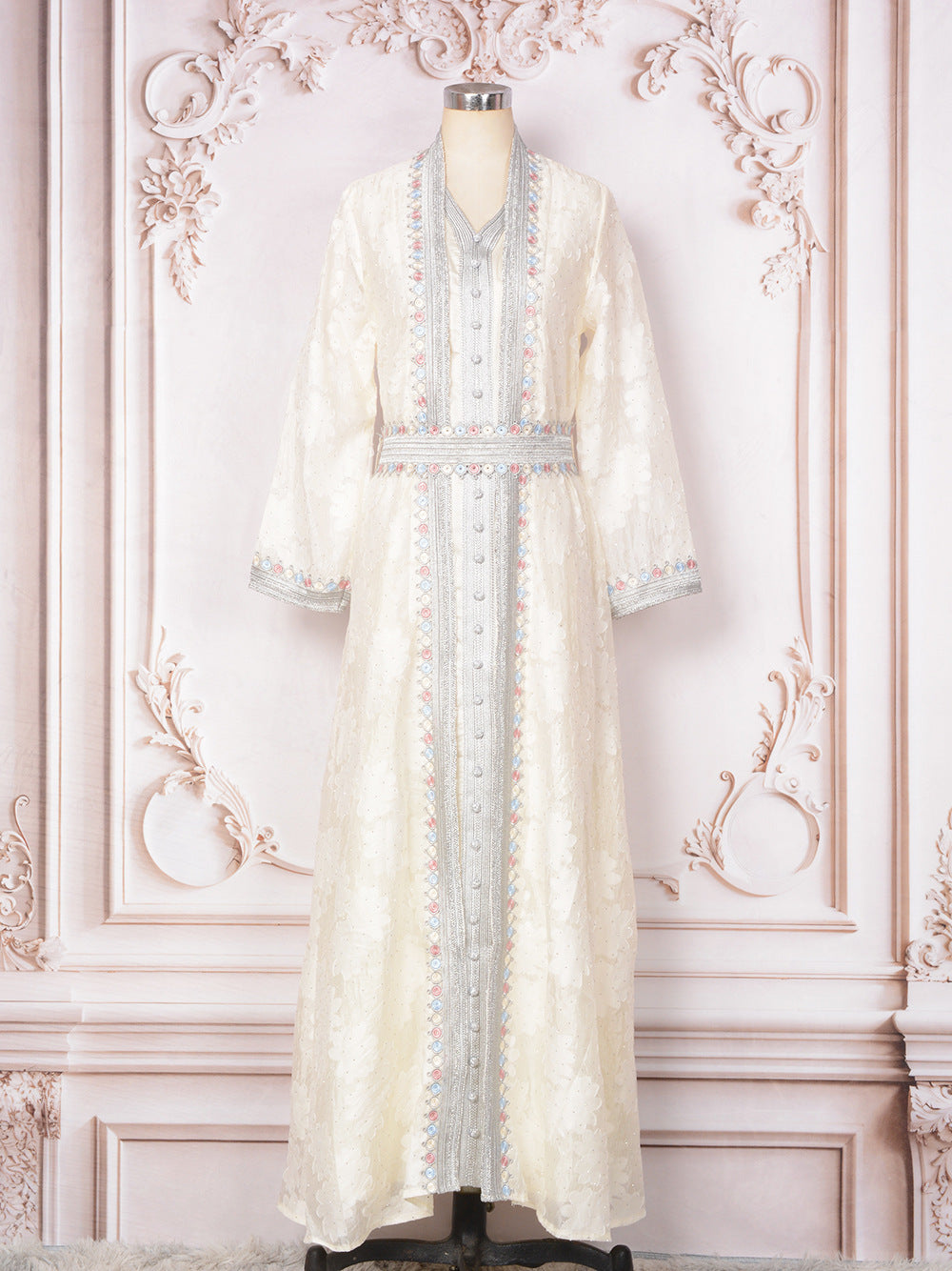 Middle East Women's Elegant Muslim Dress with Ruffles and Embroidery