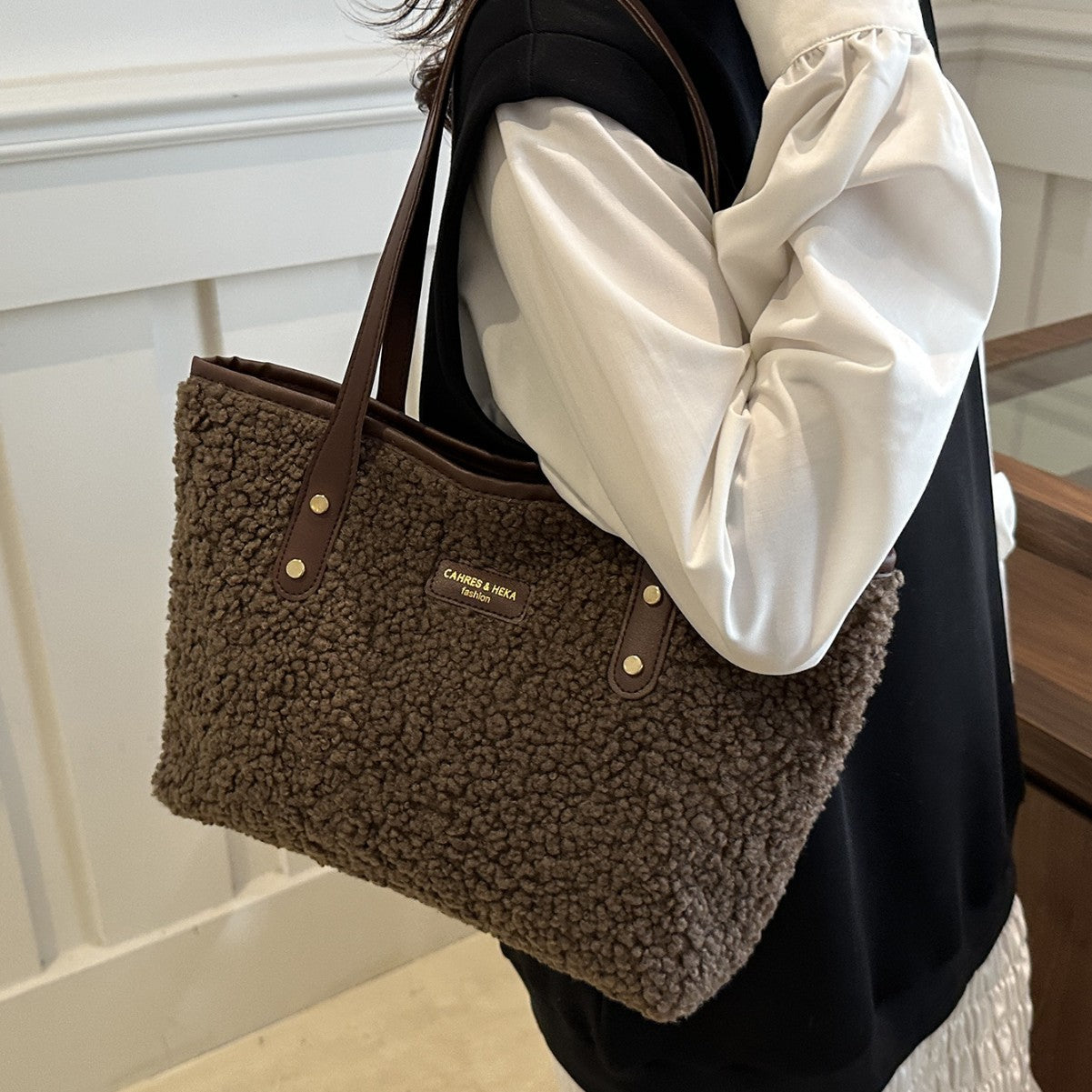 Furry Versatile Bucket Shoulder Bag