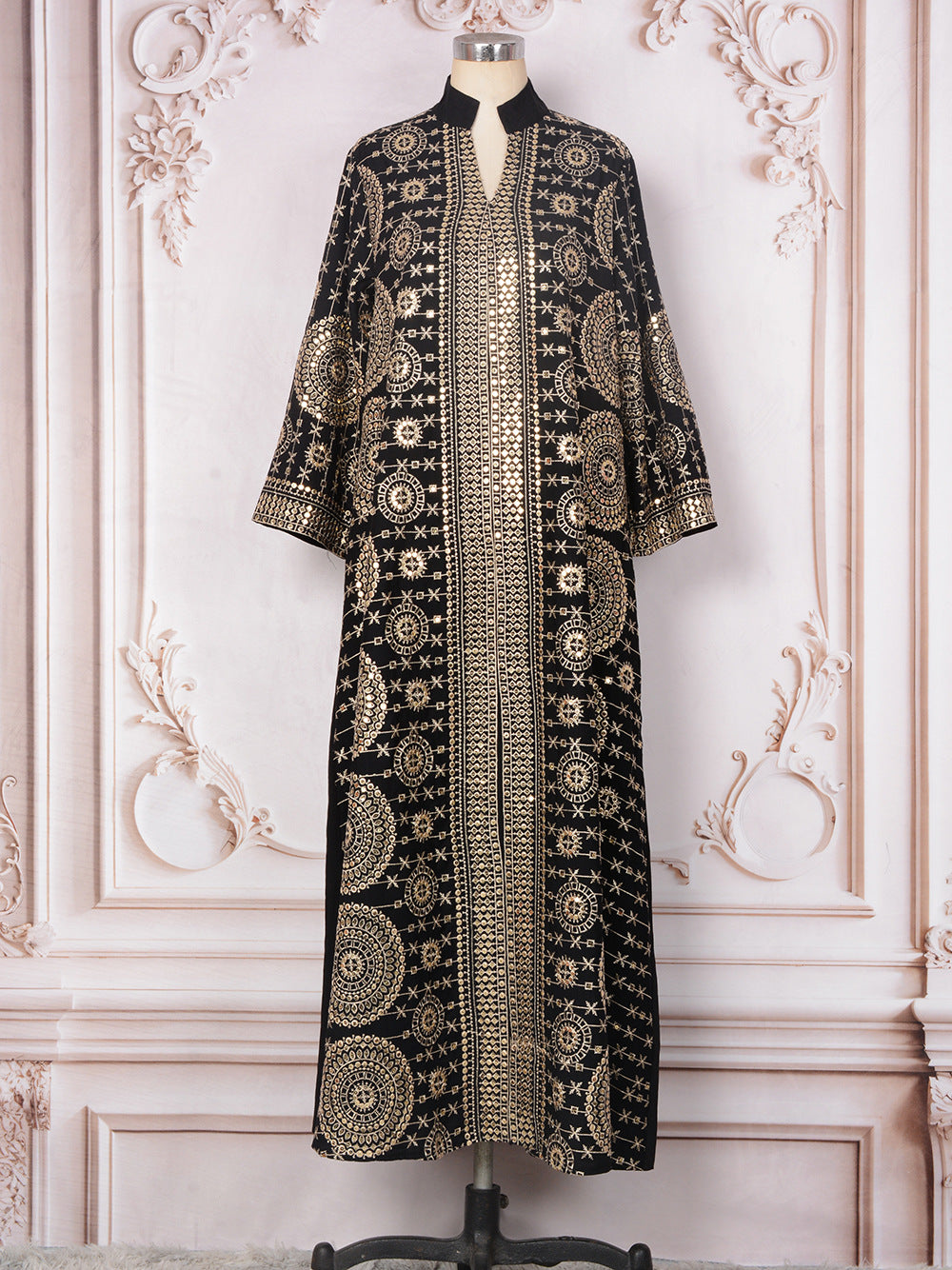 Arab Women's Fashion Personality New Beaded Dress