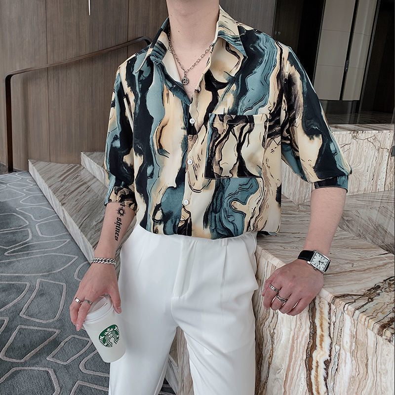Chemise tendance rétro ample à manches longues à motif floral pour hommes