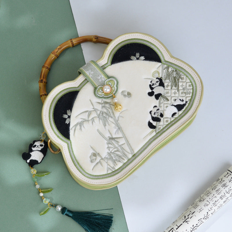 Sac bandoulière brodé Panda en PU de style Han avec pompon et chaîne de perles