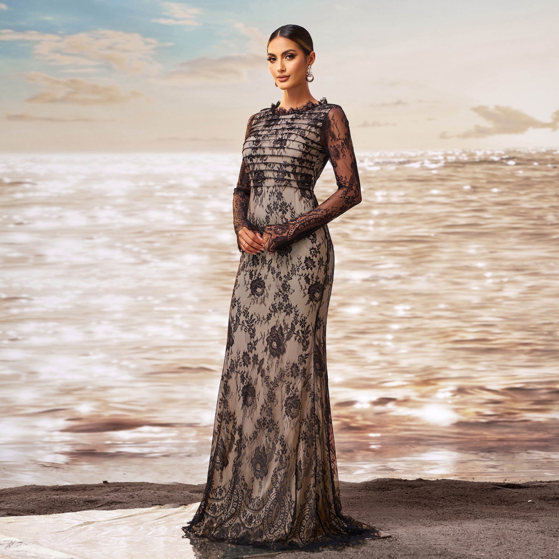 Long Sleeve Round Collar Black Gauze Fishtail Evening Dress