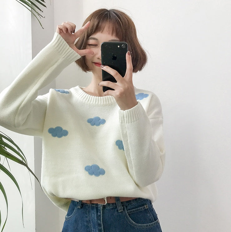 Loose Cloud Sweater with 62cm Length and 114cm Bust