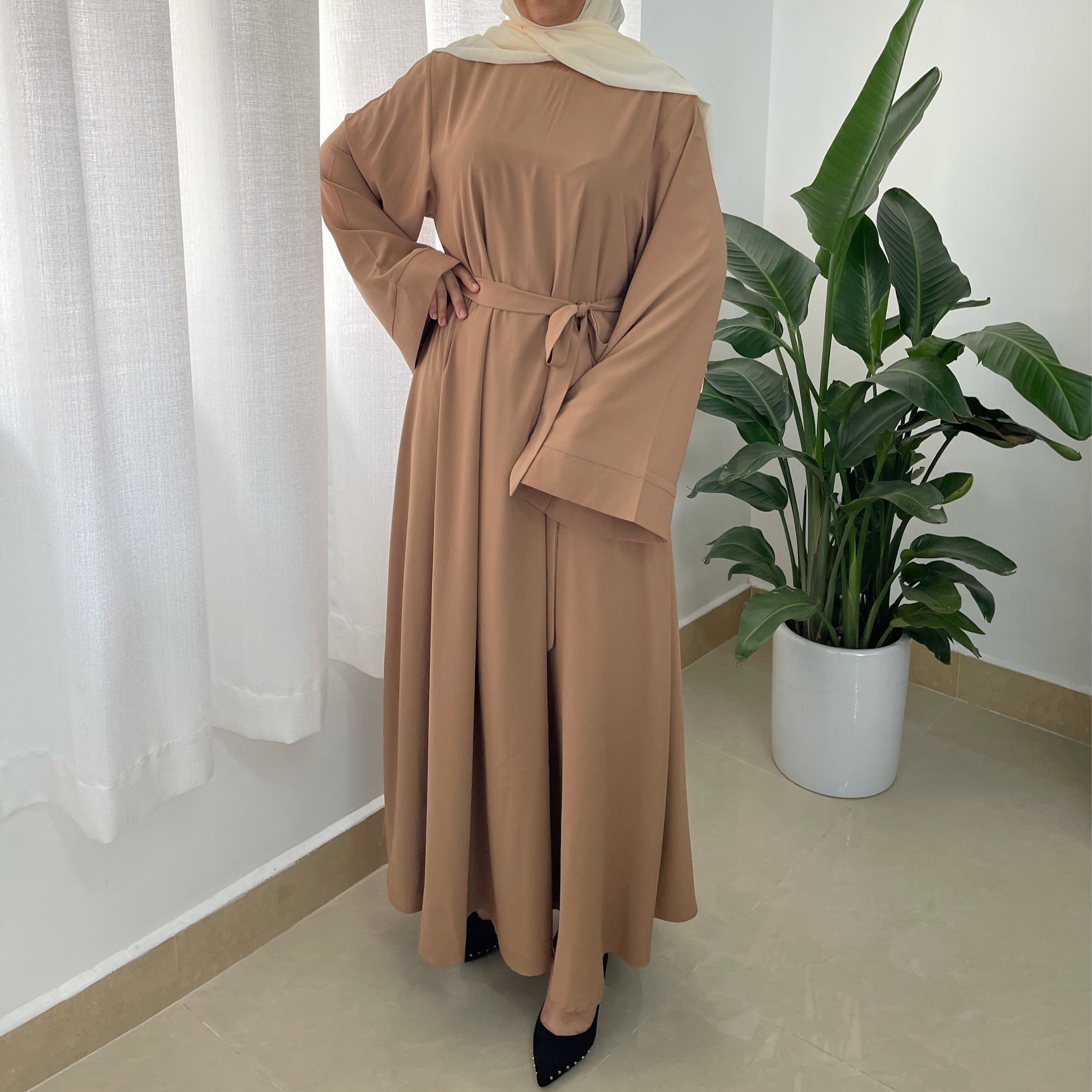 Plus Size Elegant Muslim Long Sleeve Dress with Zipper