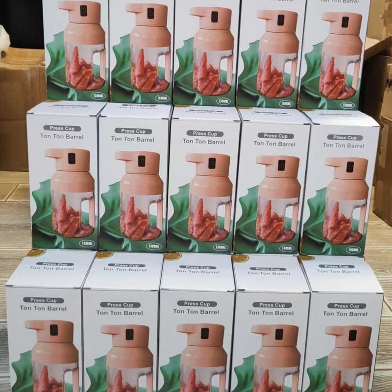 خلاط محمول قابل لإعادة الشحن بمنفذ USB سعة 1500 مل لتحضير العصير الطازج في أي مكان