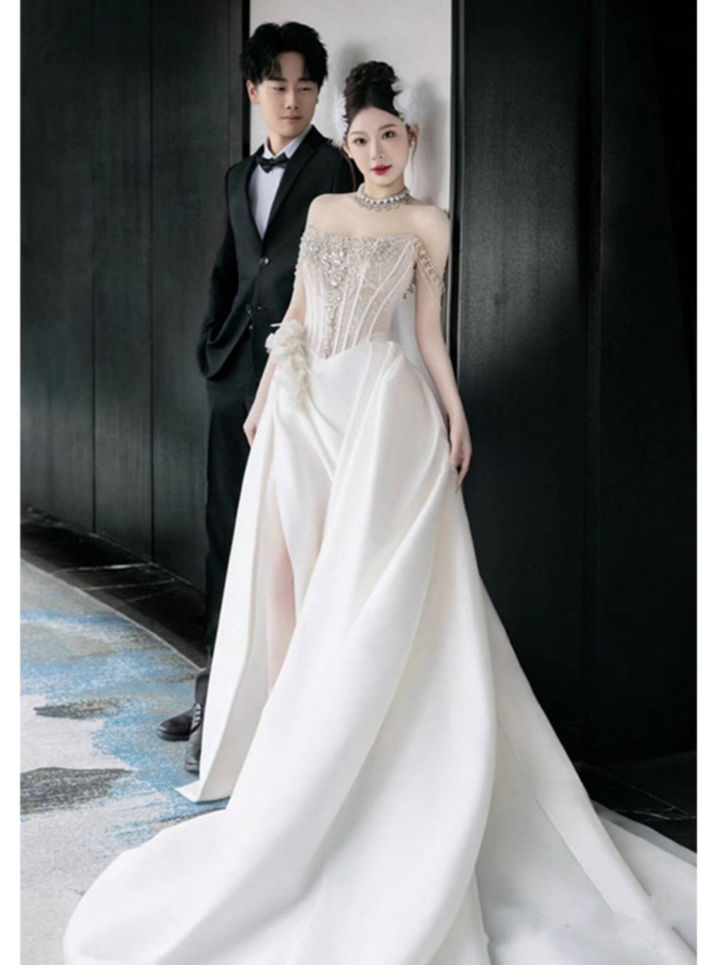 Robe de mariée bustier en satin léger