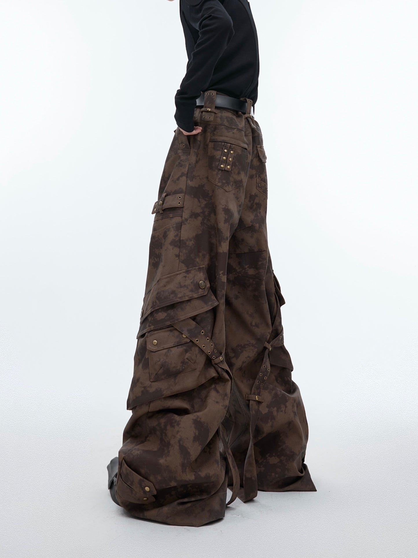 Niche Retro Distressed Blooming Heavy Multi-pocket Workwear Leather Pants