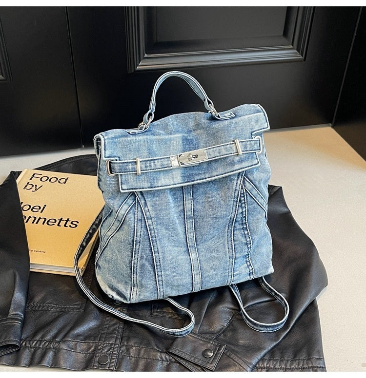 Sac à dos en jean délavé style rétro avec design à la simplicité urbaine
