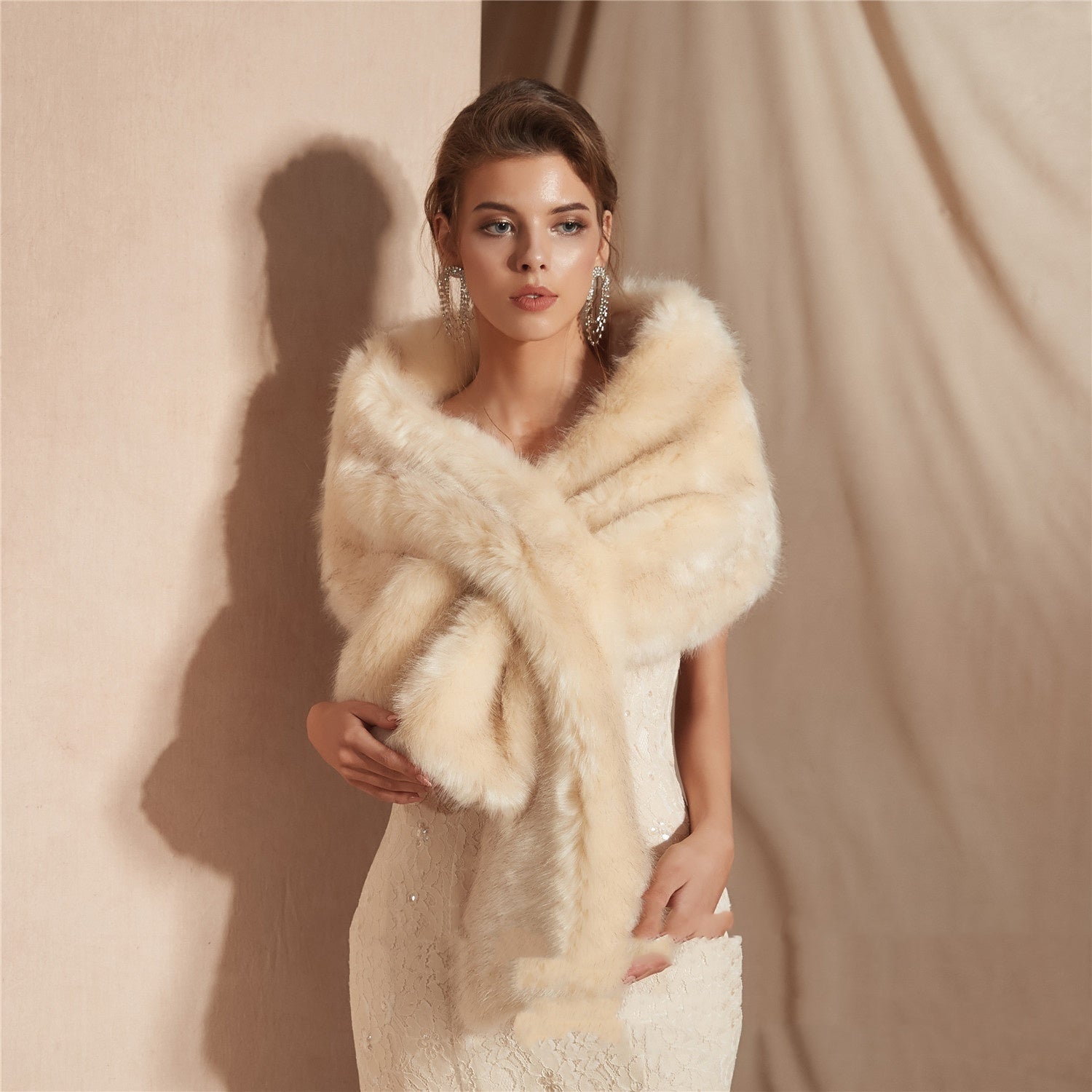 Châle de mariée en fausse fourrure de renard pour femme, pour l'hiver