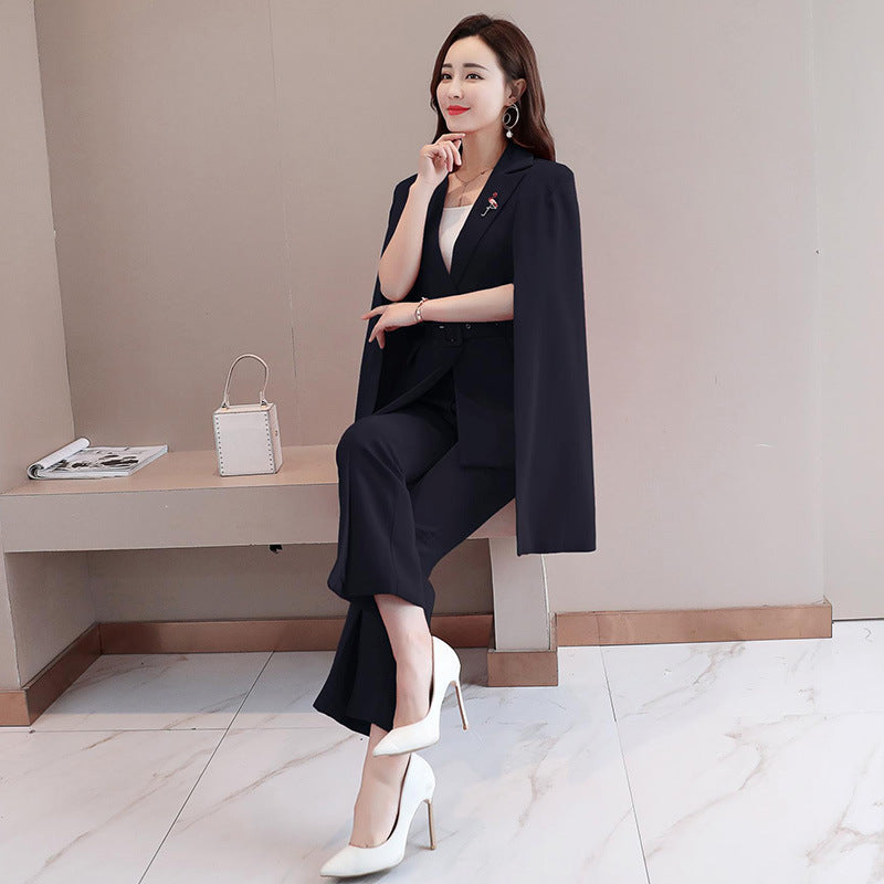 Solid color casual top and trousers suit