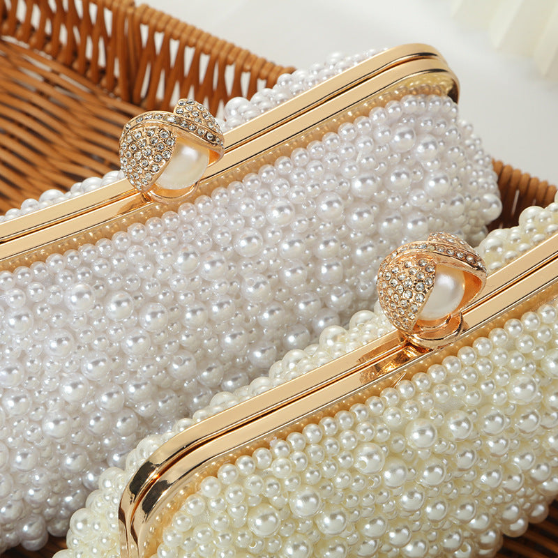 Sac de Soirée Coque Broderie Perle Femme 23x13x3CM Beige & Blanc