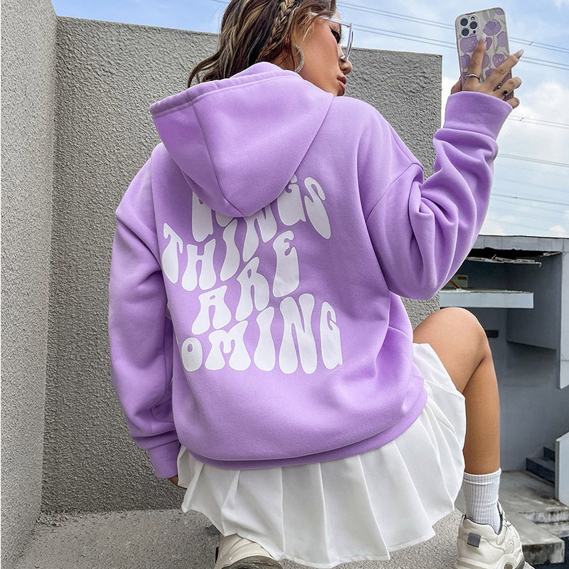 Sweat à capuche brossé avec imprimé lettre et poche kangourou
