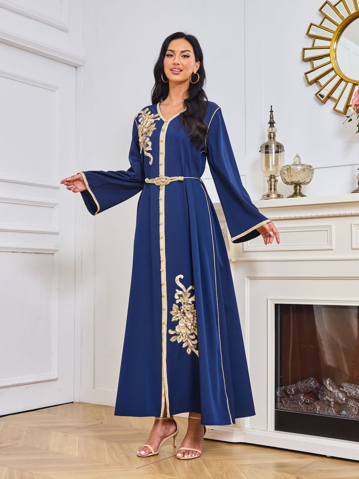 Robe abaya arabe ornée de motifs imprimés à la pierre chaude et de broderies