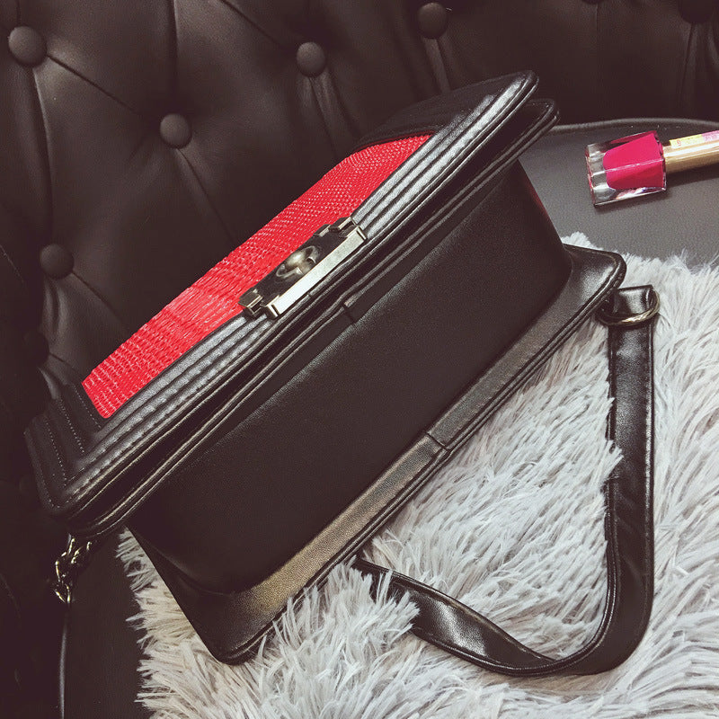 Snake Lock PU Shoulder Bag 25CM