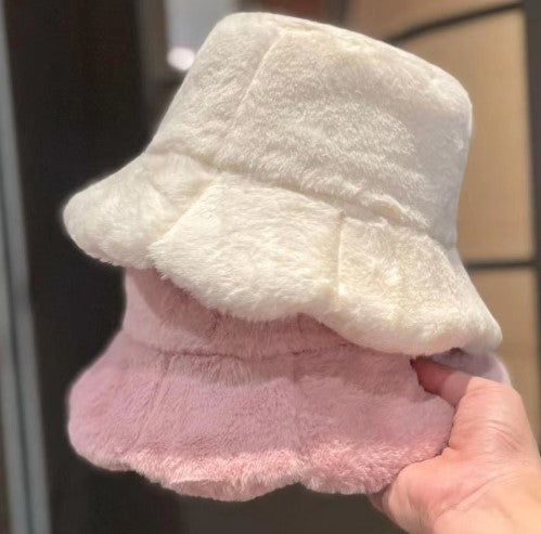 New Faux Rabbit Fur Ruffled Bucket Hat Women's