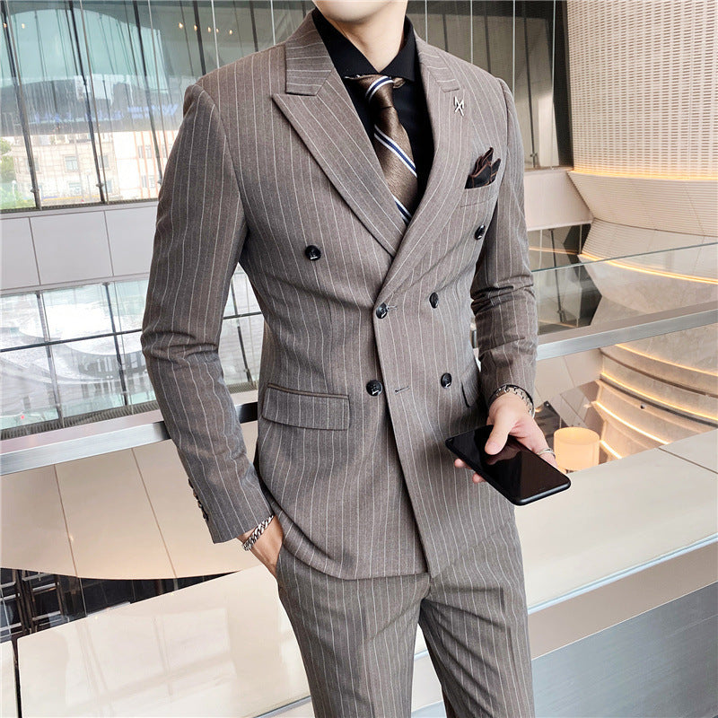 Costume croisé rayé chic décontracté pour homme