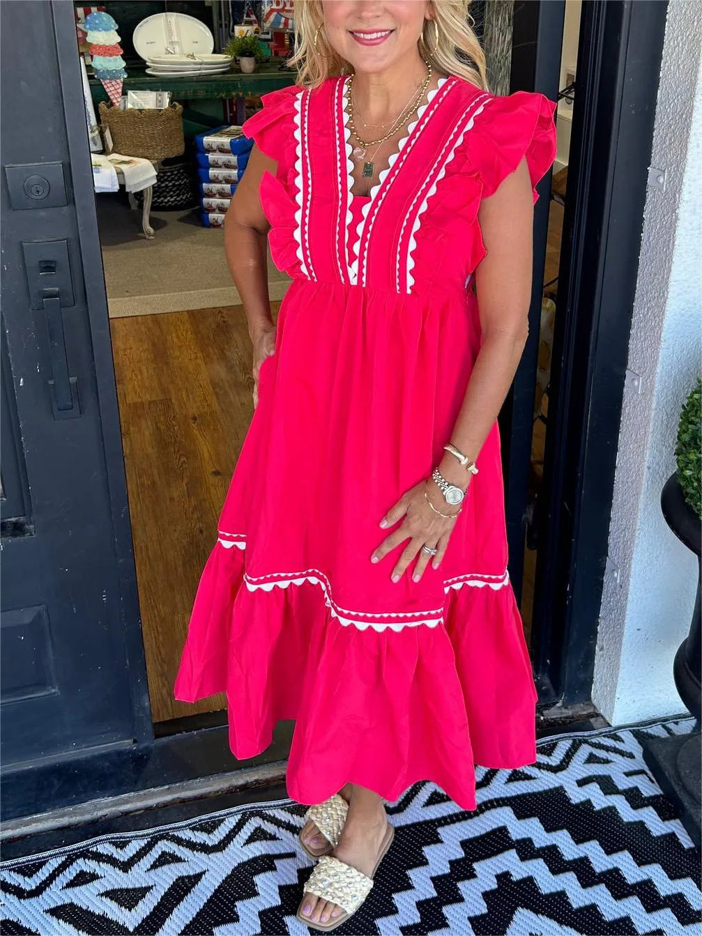 Robe sans manches à volants et patchwork de dentelle pour femmes