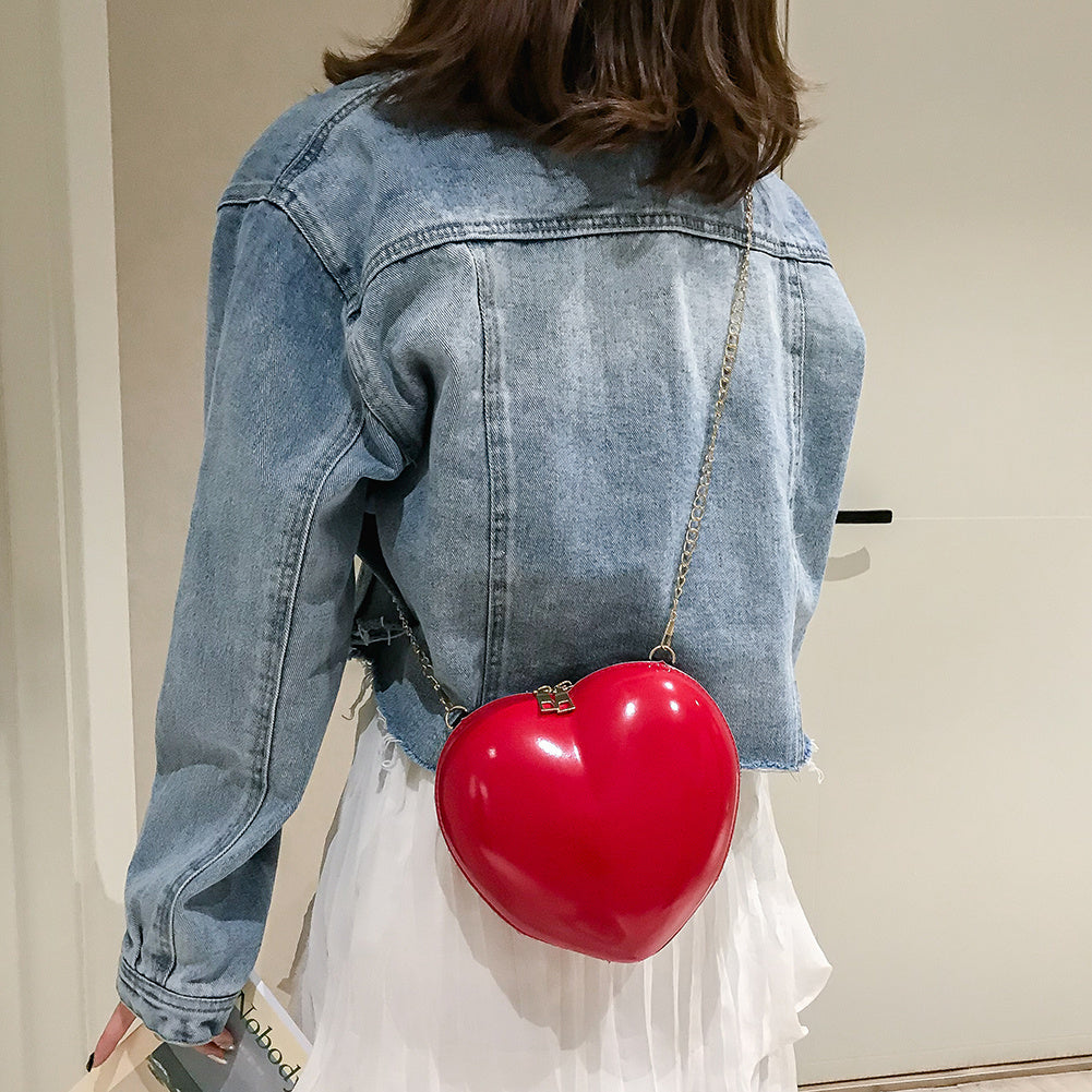 Sac bandoulière en PVC pour femme, à motif cœur, 18x19x8cm, Rouge et Noir