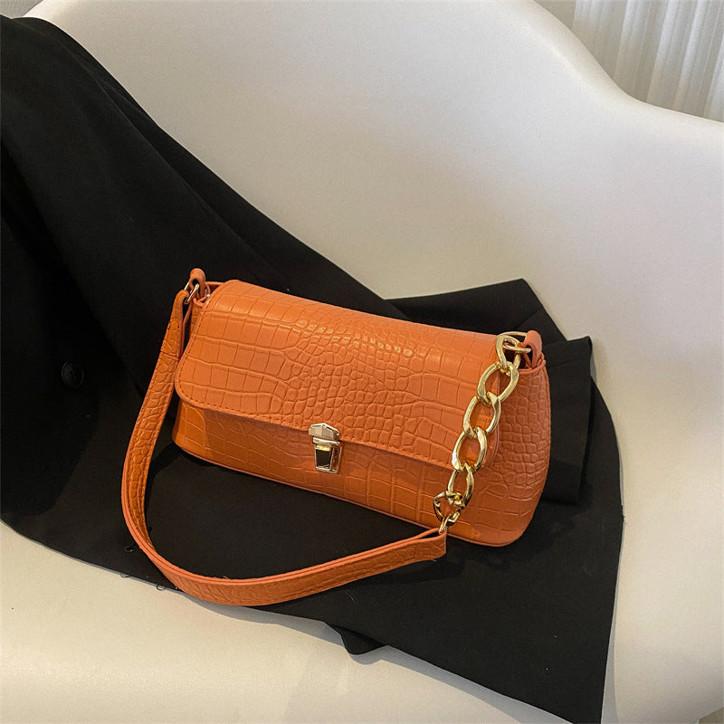 Sac à bandoulière français minoritaire de style baguette avec motif crocodile, en PU souple, 24x10.5x9cm