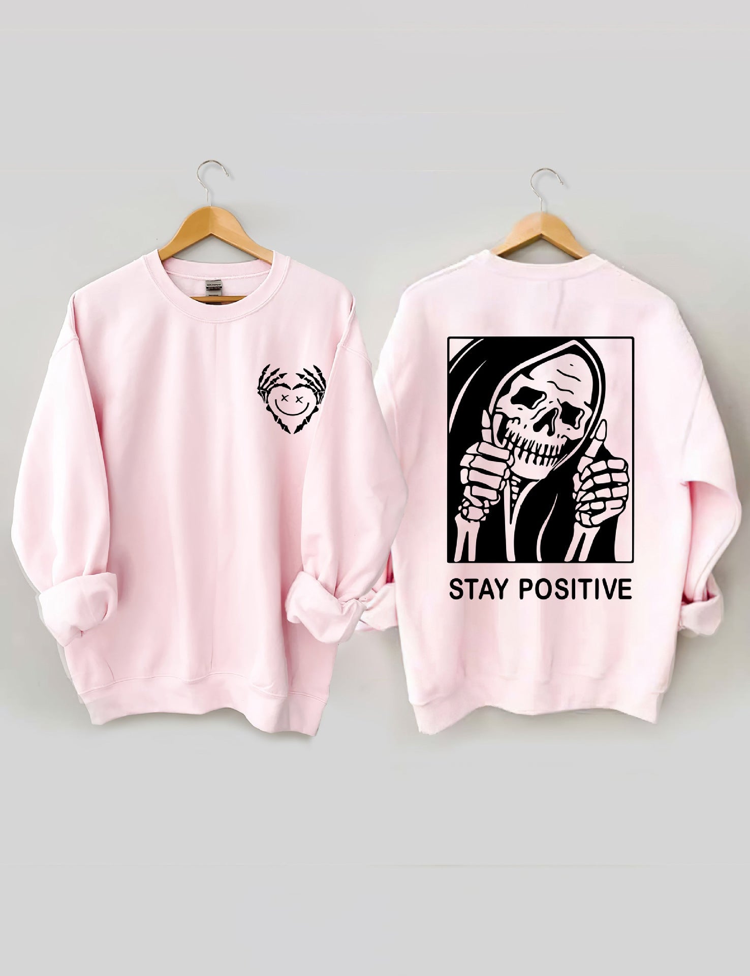 Pull Femme en Coton à Imprimé Cœur et Tête de Mort Mignon