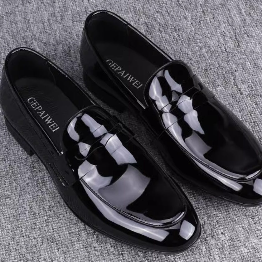 Black Leather Slip-On Breathable Casual Business Shoes