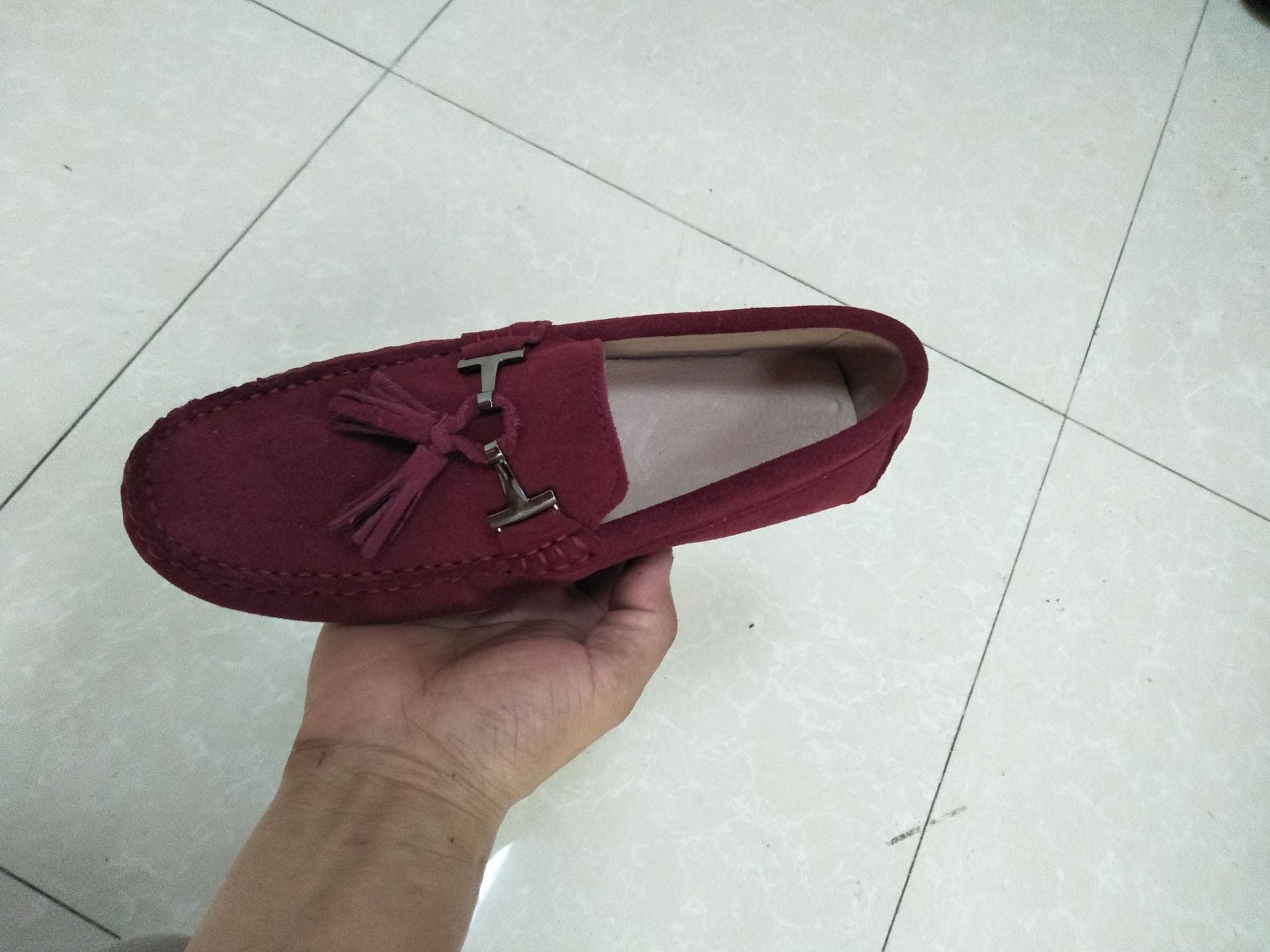 Casual Genuine Cowhide Leather Tassel Flats Shoes for Women