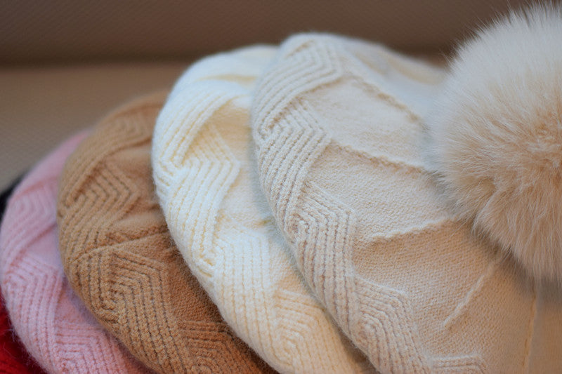 Bonnet en laine tricotée pour femme avec pompon en fourrure de renard, automne-hiver, taille M (56-58 cm)