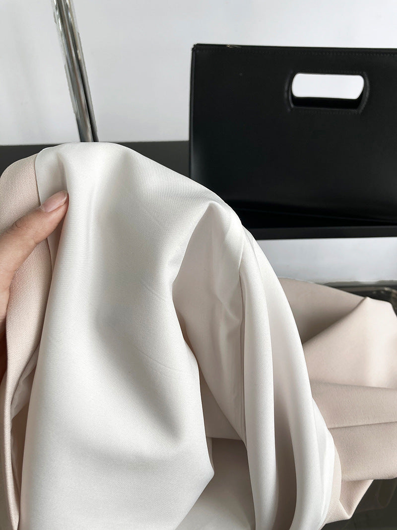 تنورة بدلة نسائية بتصميم فاخر من لوكسي فاشن