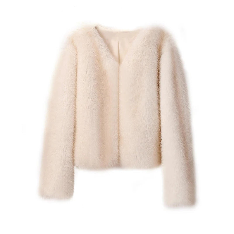 Women's Short Casual Artificial Fur Coat with Raglan Sleeves