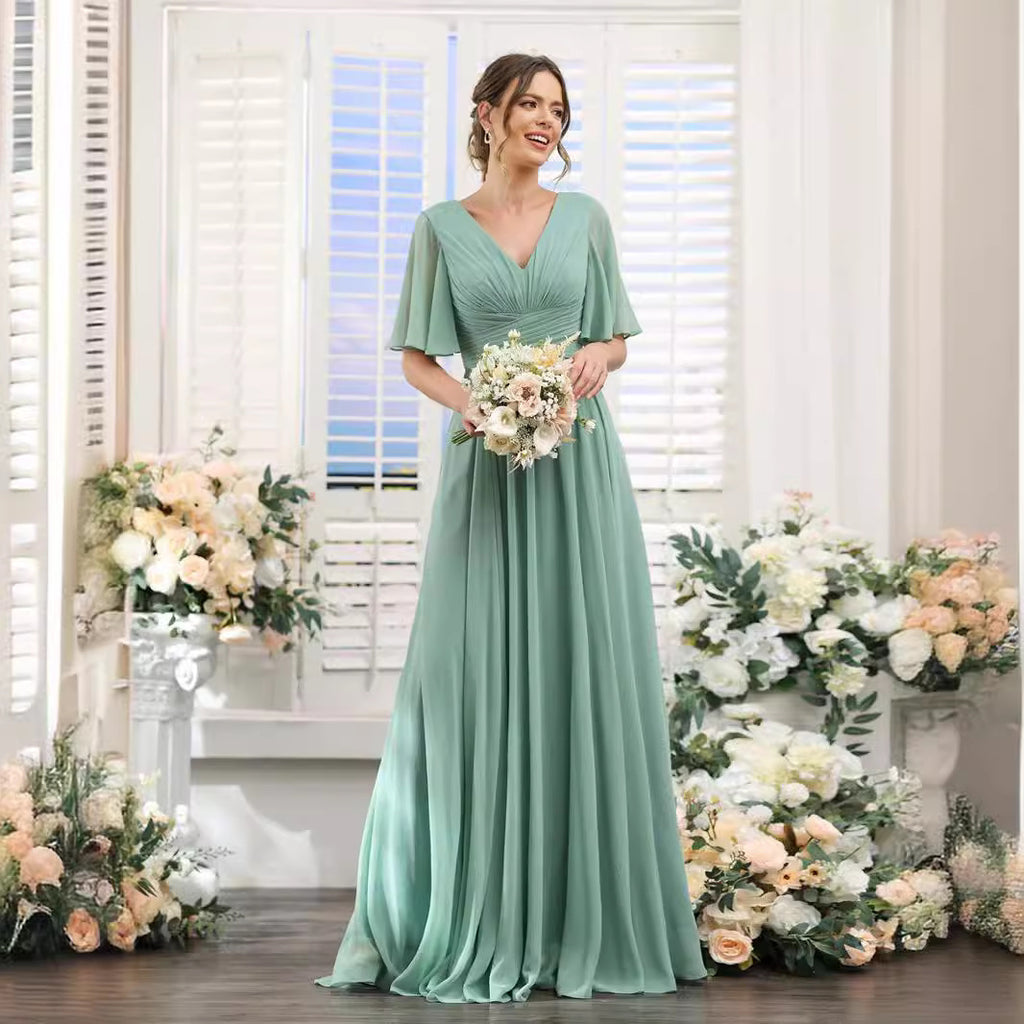 Robe de soirée longue en mousseline de soie à col en V et manches papillon