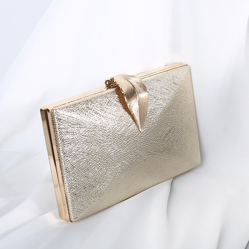 Women's Evening Bag Diagonal Cross Leaf Chain