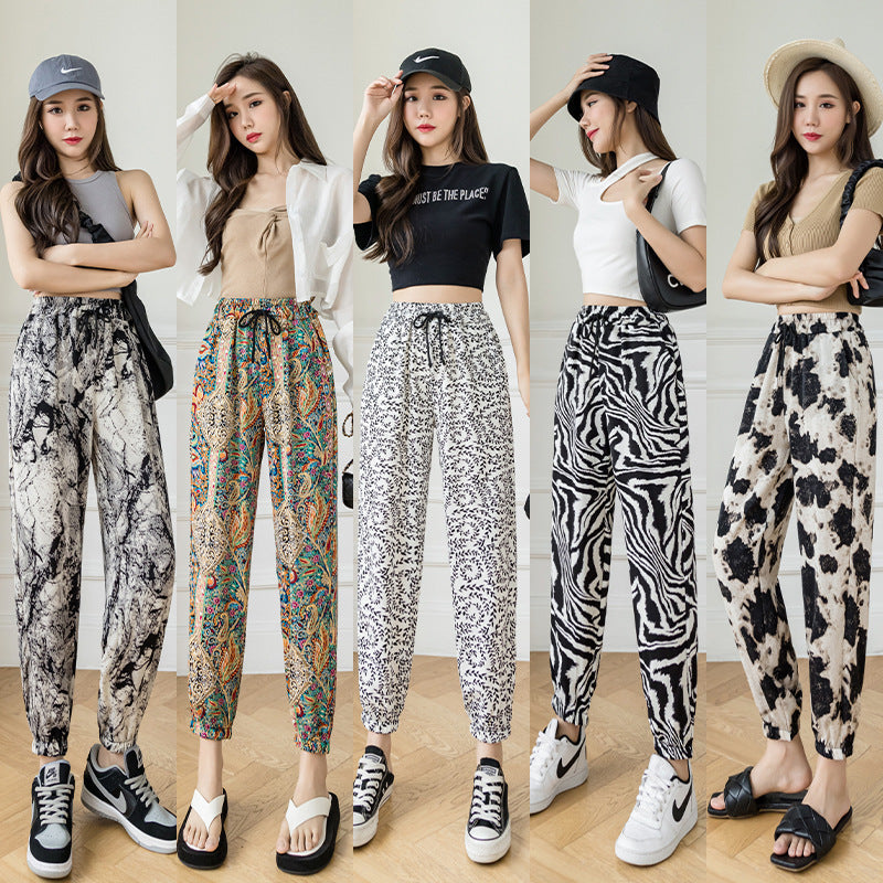 Pantalon de jogging taille haute en soie glacée, motif peinture à l'encre tie-dye
