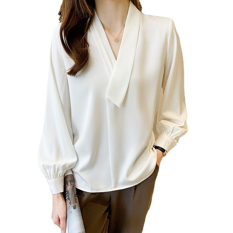 Haut pull blanc chic et ajusté pour femme, légèrement mature