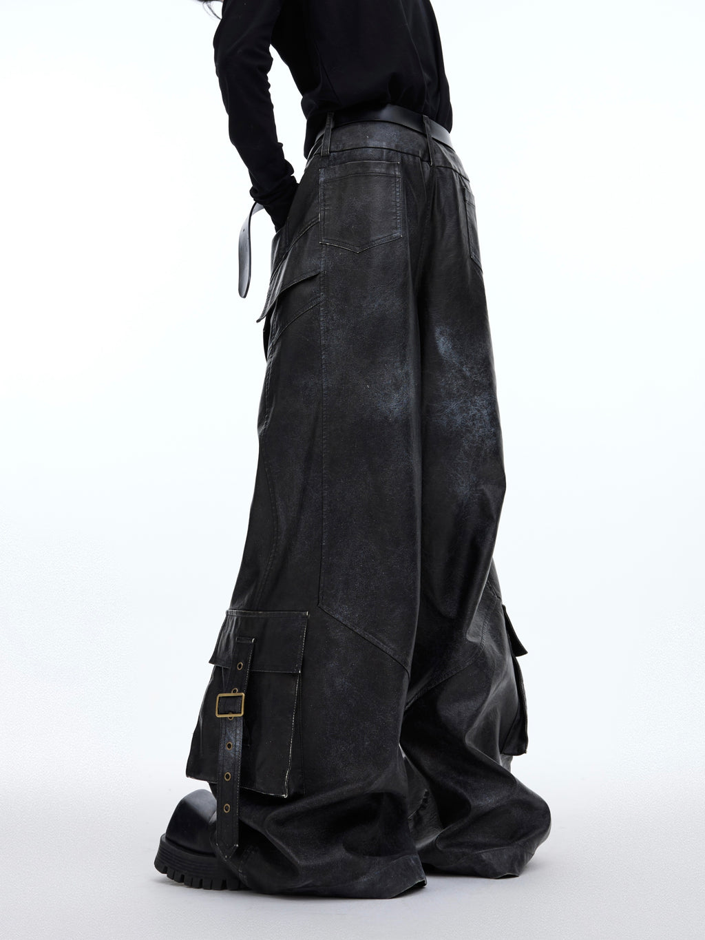 Pantalon décontracté Punk en similicuir éclaboussé d'encre avec poches