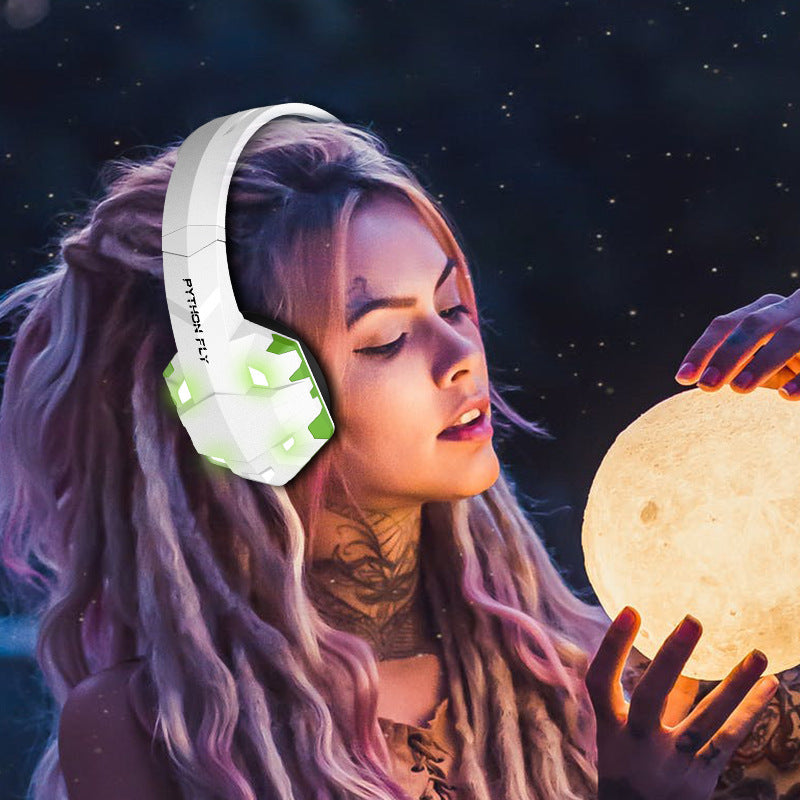 Wired Gaming Headset with Microphone and Breathing Light