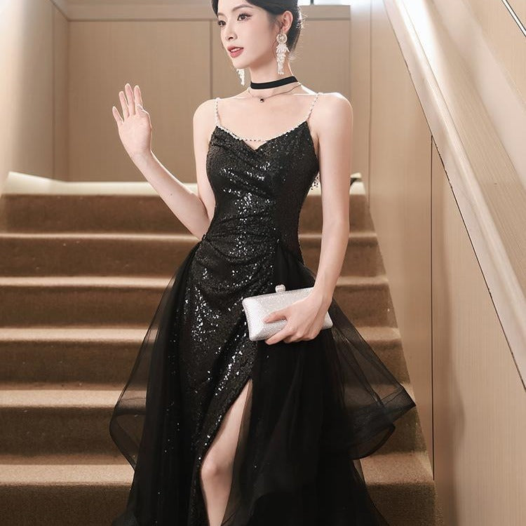 Robe de soirée sans manches noire à sequins