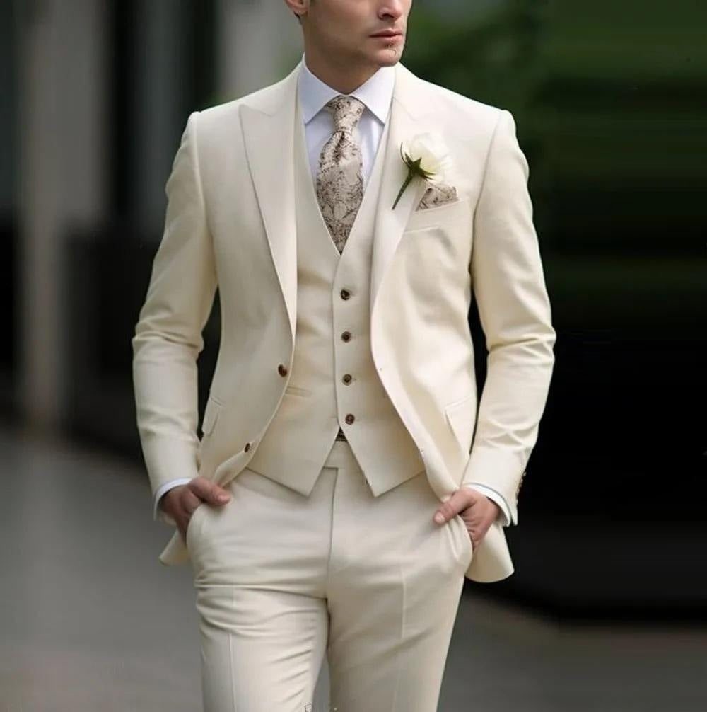 Men's Slim Fit Three-Piece Solid Color Suit Polyester Blend