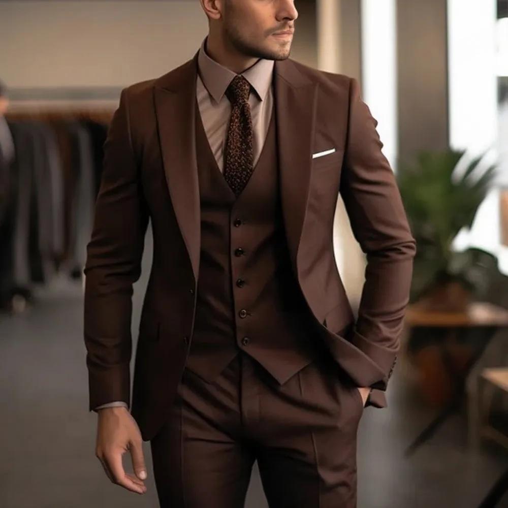 Men's Slim Fit Three-Piece Solid Color Suit Polyester Blend