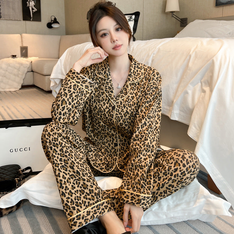Pyjama décontracté en soie de lait avec motif de dessin animé pour hommes et femmes