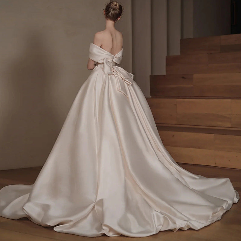 Robe de mariée sirène en satin blanc taille haute pour femme