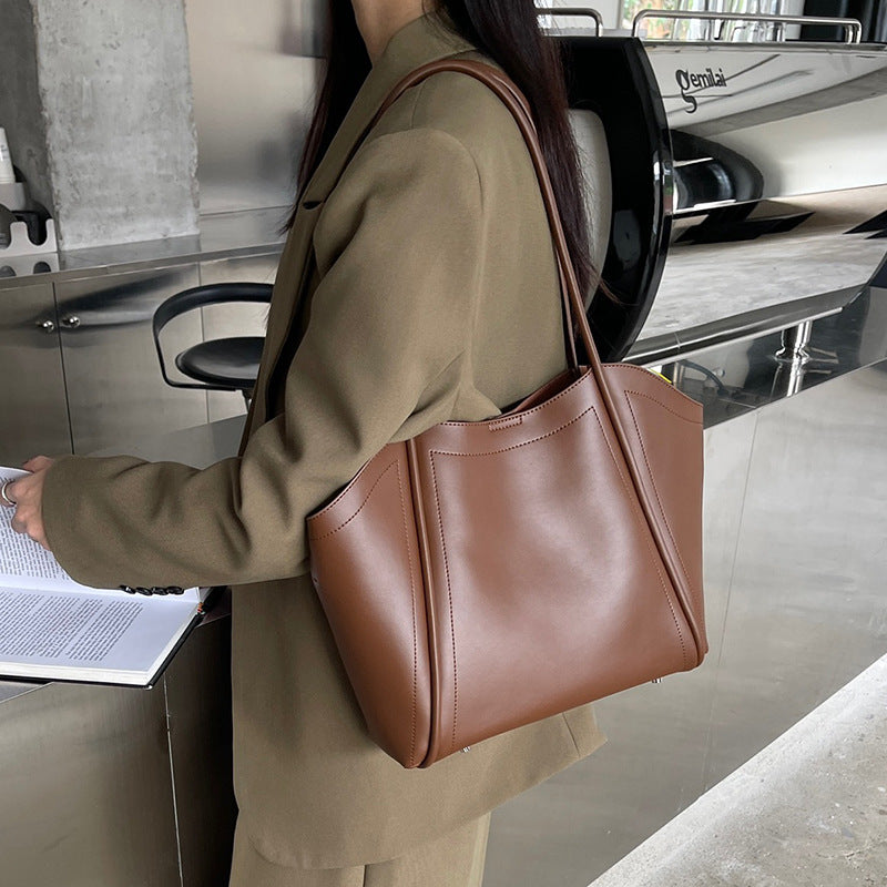 Sac à bandoulière en cuir de vachette véritable grande capacité