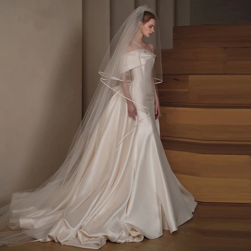 Robe de mariée sirène en satin blanc taille haute pour femme