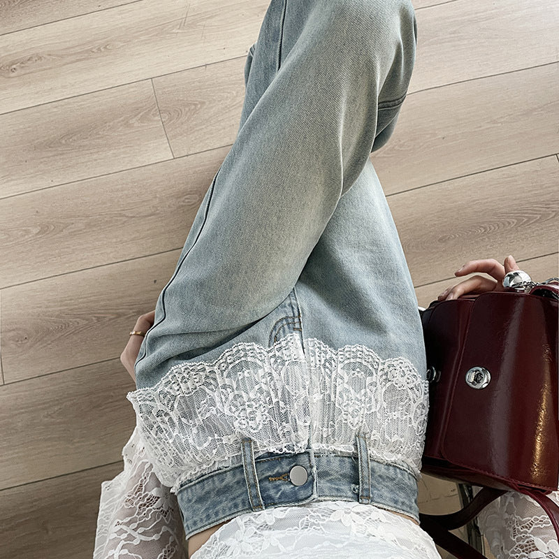 Jean large droit amincissant en dentelle