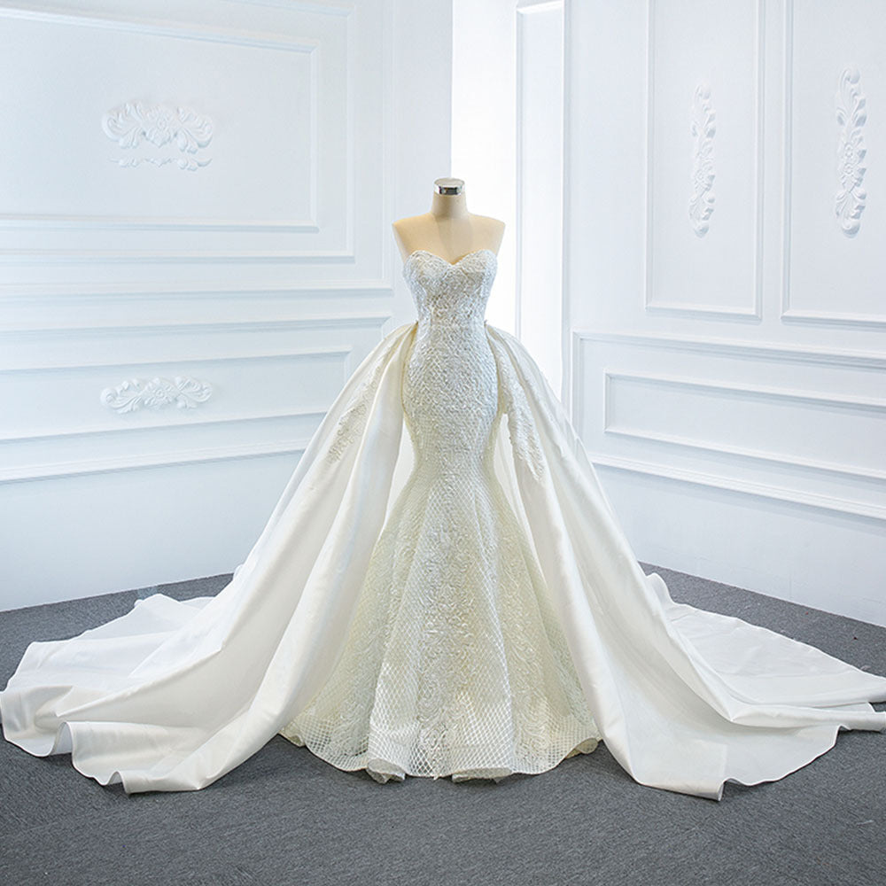 White Polyester Fishtail Wedding Dress with Tube Tops, Thin and Dreamy