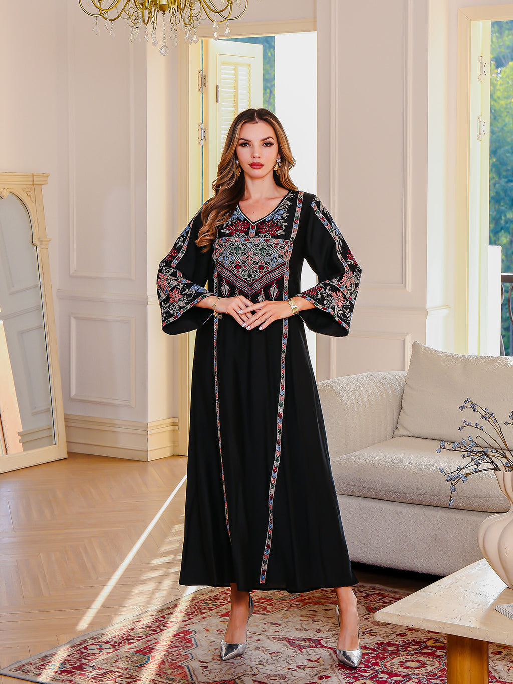 Robe brodée en cristal autocollante pour femmes du Moyen-Orient
