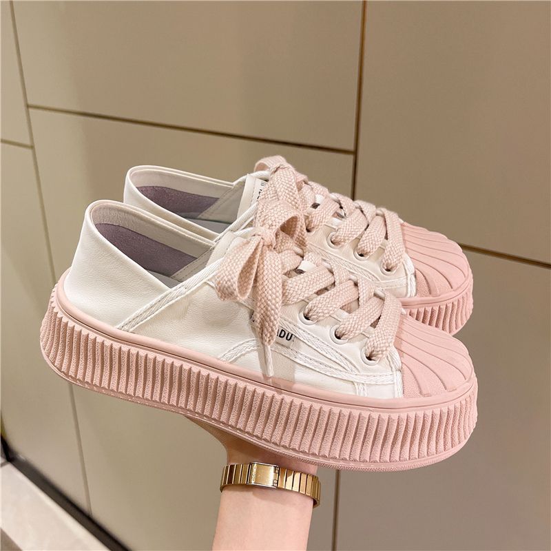 Chaussures basses Shell polyvalentes et chic pour étudiants en blanc et rose