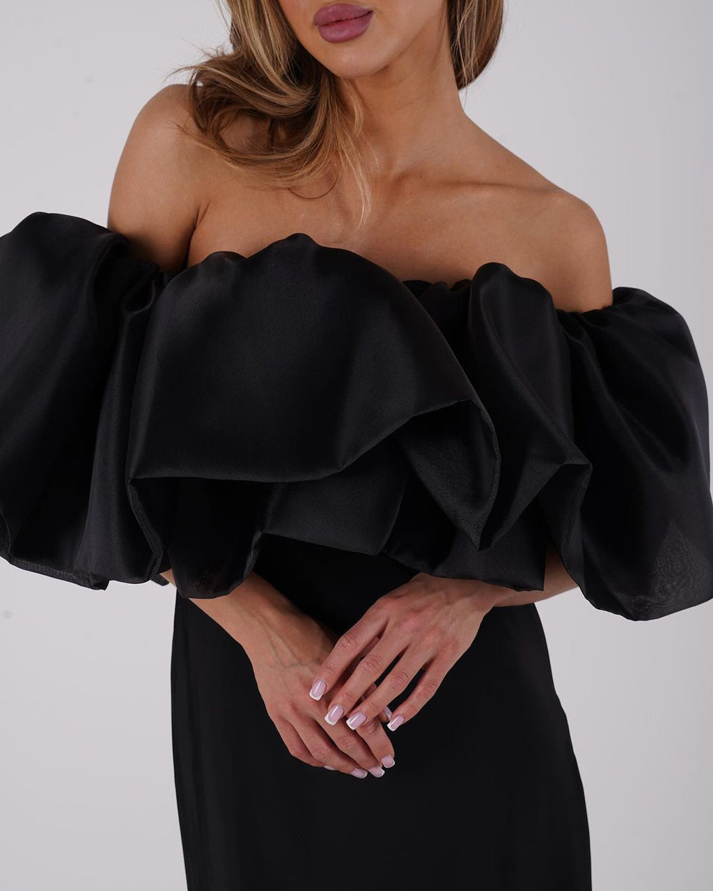 Elegant Off-Shoulder Ruffle Sleeve Top and Long Skirt Suit for Women
